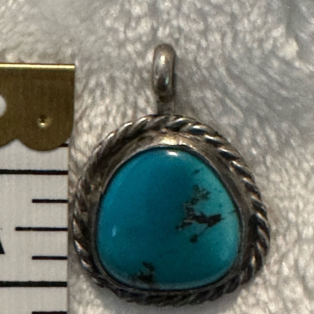 Vintage turquoise pendant
